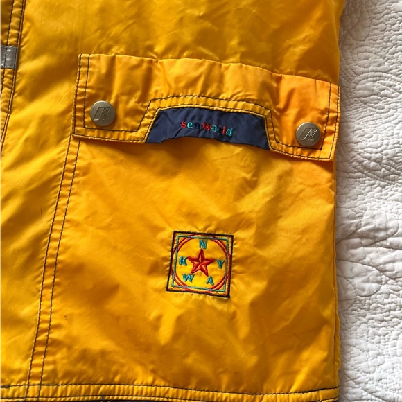 K-Way raincoat SEAWORLD collection (162 centimetre or 14 years old) - Picture 11 of 11